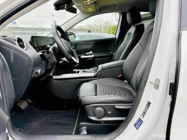 Mercedes-Benz GLA 200 Progressive