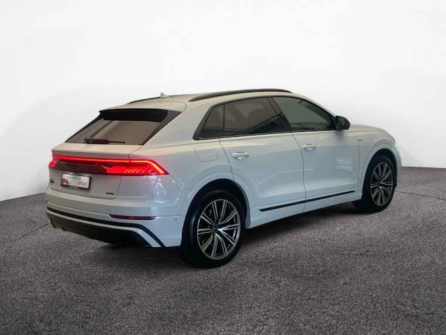 Audi Q8 55 TFSI Hybride Quattro