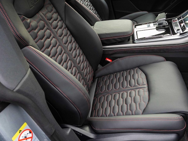 Audi RS Q8 Performance Quattro