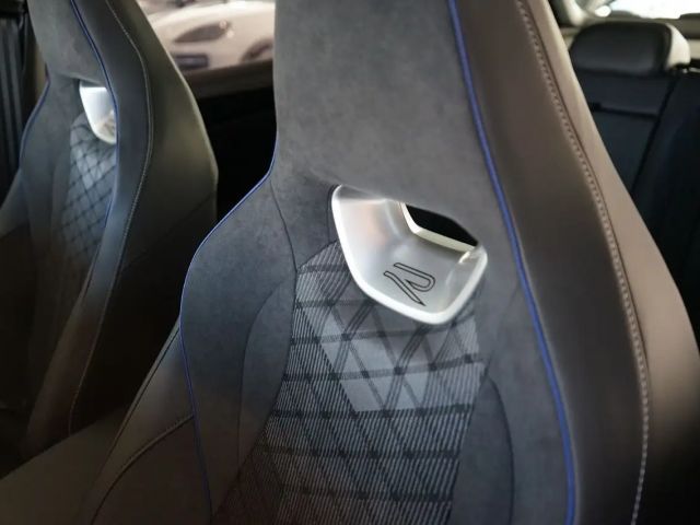 Volkswagen Tiguan 1.5 eTSI R-Line Style