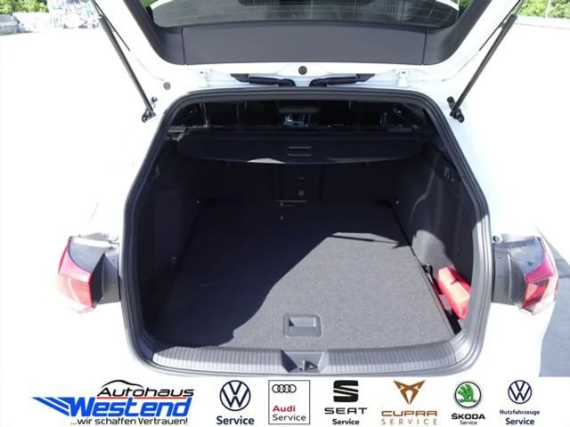 Volkswagen Golf DSG R-Line Variant