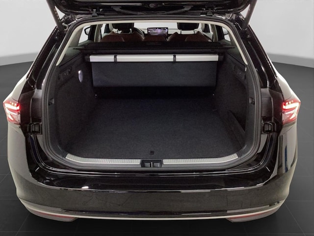 Skoda Superb Combi iV