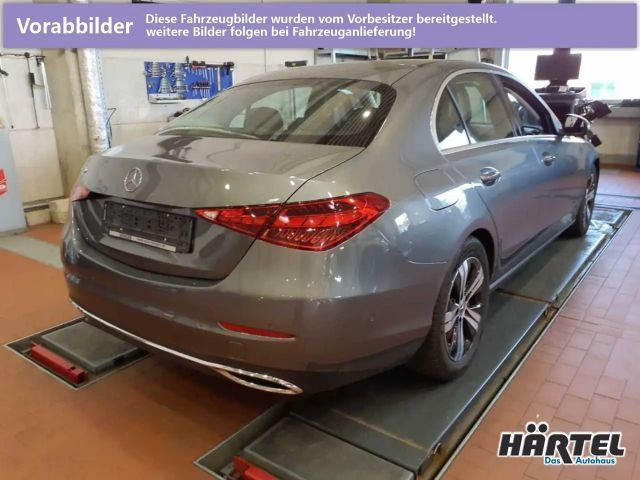 Mercedes-Benz C 200 AVANTGARDE Sedan