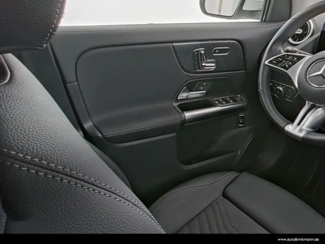 Mercedes-Benz GLA 220 4MATIC