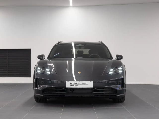 Porsche Taycan 4 Cross Turismo