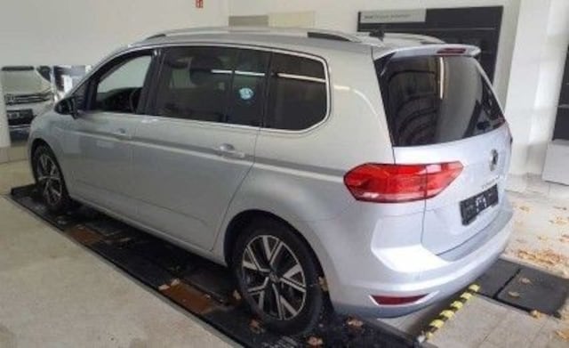 Volkswagen Touran 1.5 TSI DSG Highline