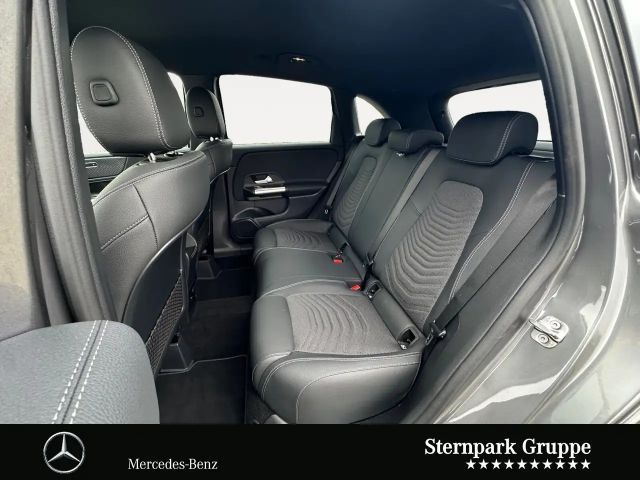 Mercedes-Benz B 180 Progressive