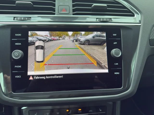 Volkswagen Tiguan 2.0 TDI DSG R-Line Style