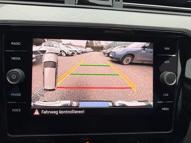 Volkswagen Passat 2.0 TDI Business DSG Variant