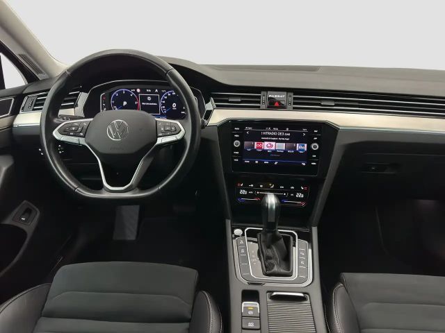 Volkswagen Passat DSG Elegance Elegance Variant