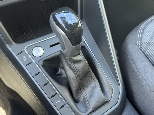 Volkswagen Taigo 1.0 TSI DSG R-Line