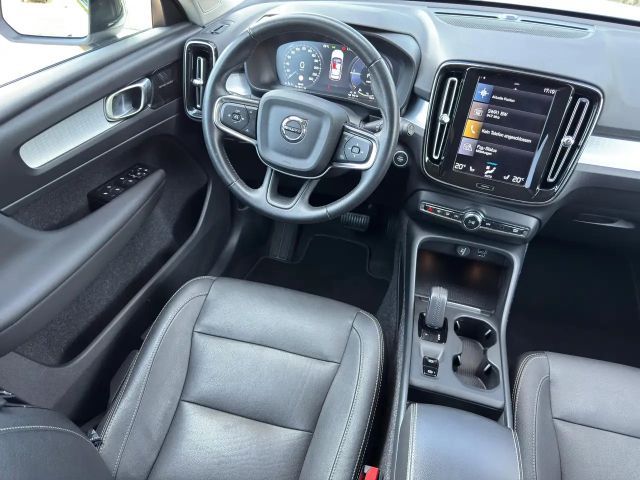 Volvo XC40 R-Design Recharge T5