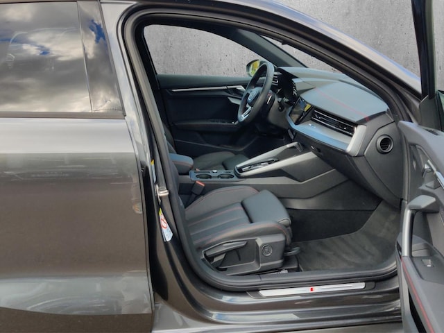 Audi A3 35 TFSI S-Line S-Tronic Sportback