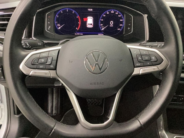 Volkswagen Polo 1.0 TSI DSG Style