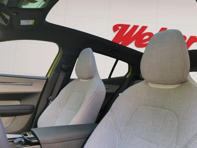 Volvo EX30 Performance Twin motor Ultra