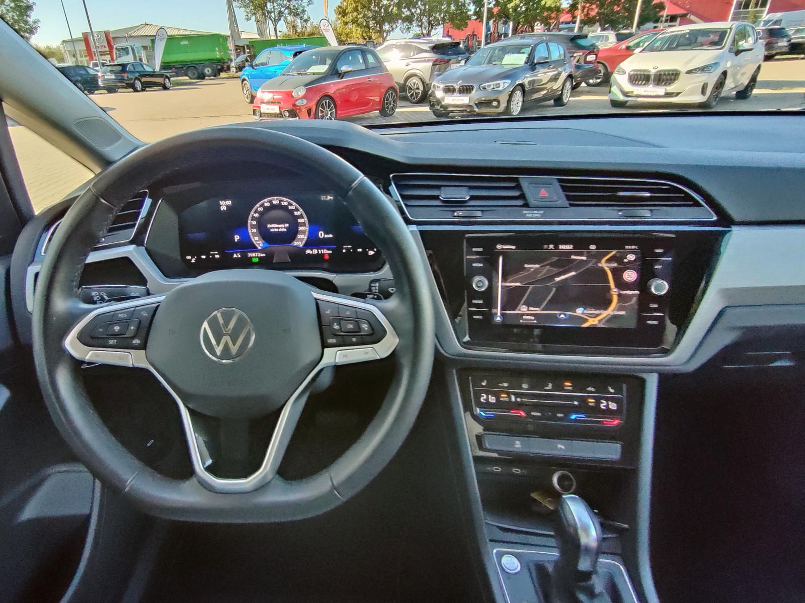 Volkswagen Touran 1.5 TSI DSG