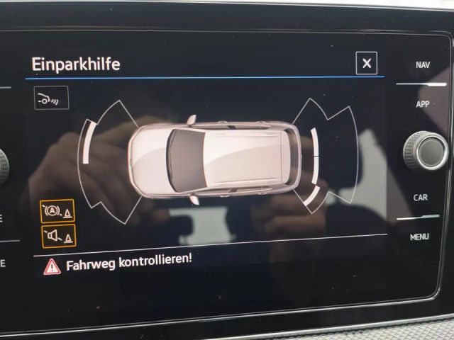 Volkswagen T-Cross 1.0 TSI DSG R-Line