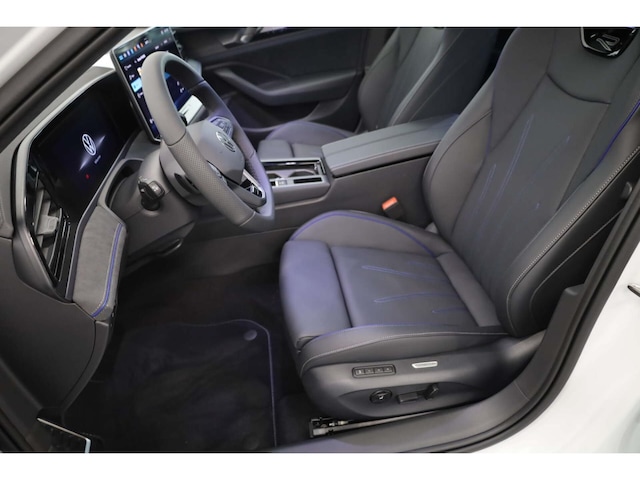 Volkswagen Passat 1.5 eTSI R-Line