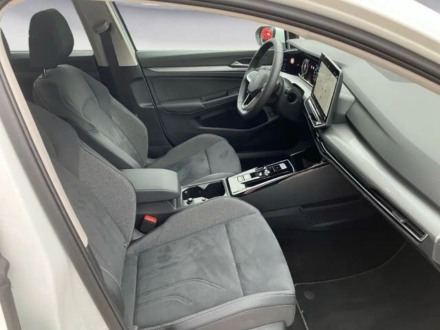 Volkswagen Golf DSG Style eHybrid