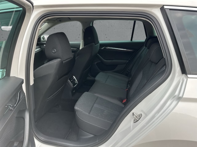 Skoda Octavia 2.0 TDI Combi Style Style