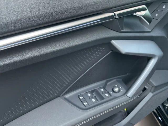 Audi A3 35 TFSI S-Line S-Tronic Sedan
