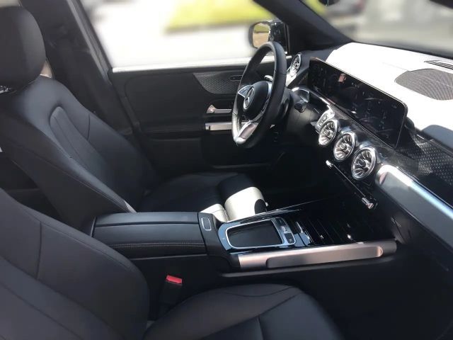 Mercedes-Benz GLB 200 Progressive