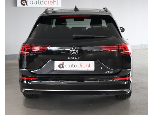 Volkswagen Golf 1.5 eTSI DSG Golf VIII Variant
