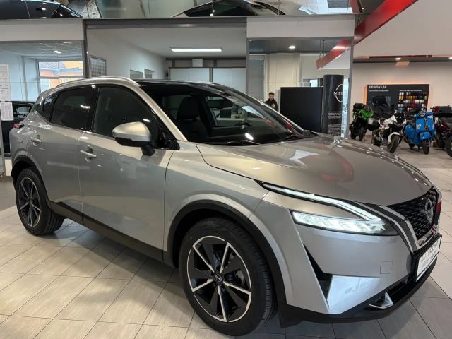Nissan Qashqai DIG-T Tekna
