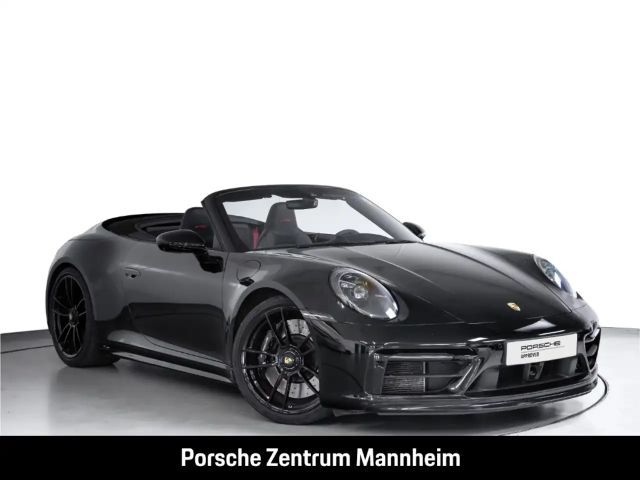 Porsche 992 4 Cabrio Carrera GTS