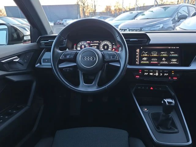 Audi A3 35 TFSI Sedan Sportback