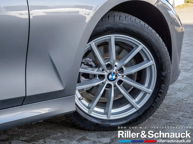 BMW 320 320i M-Sport Touring