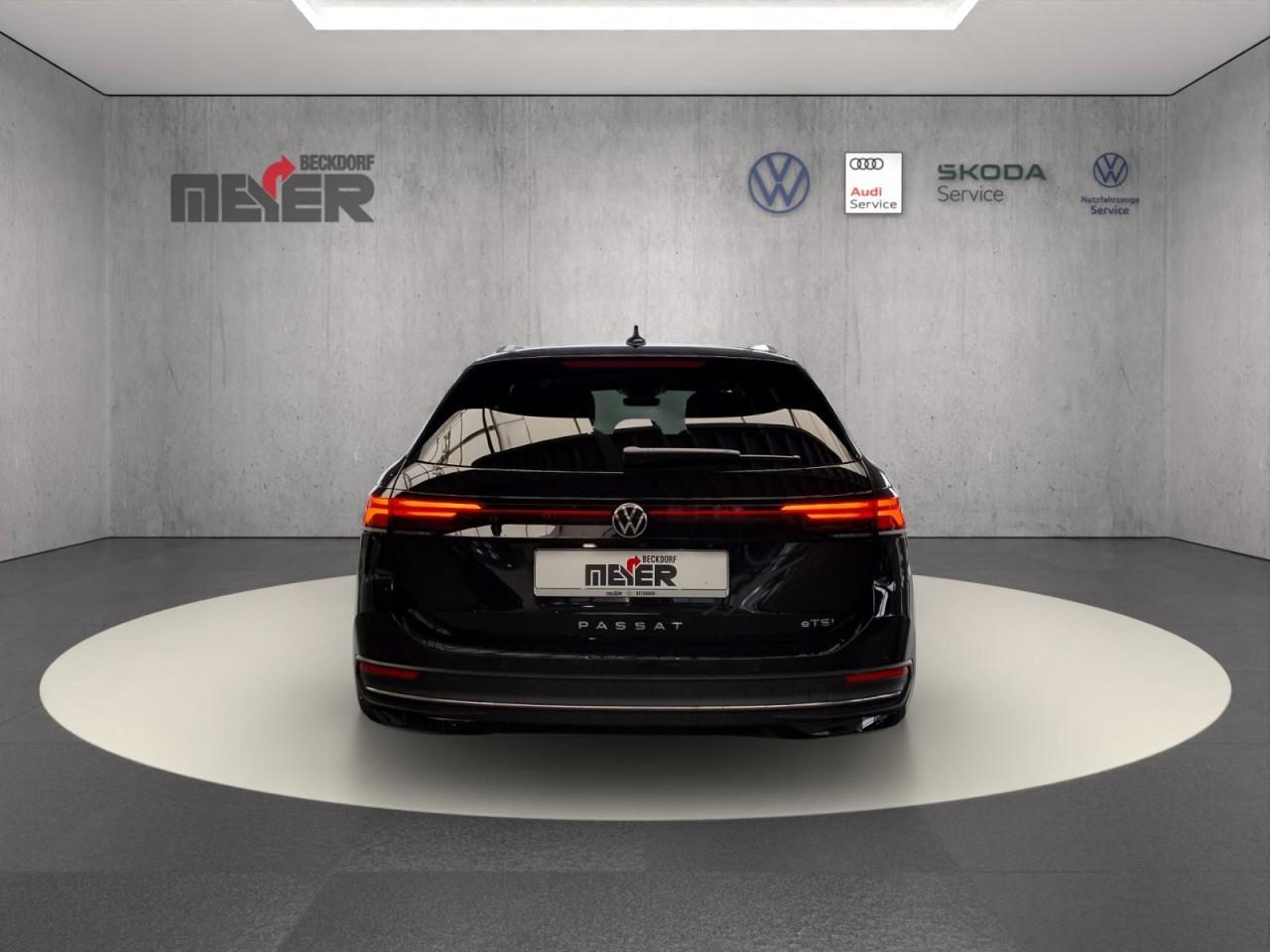 Volkswagen Passat 1.5 eTSI Business DSG Variant