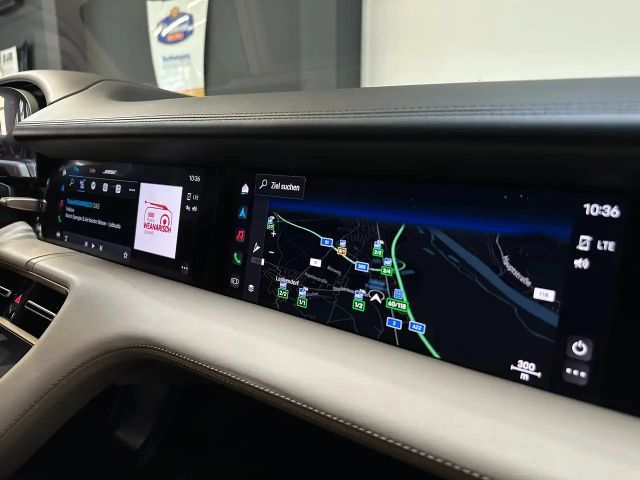 Porsche Taycan 4S Cross Turismo