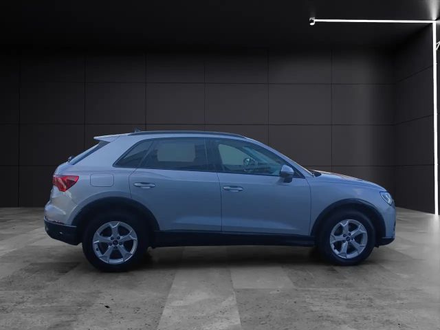 Audi Q3 35 TDI S-Tronic