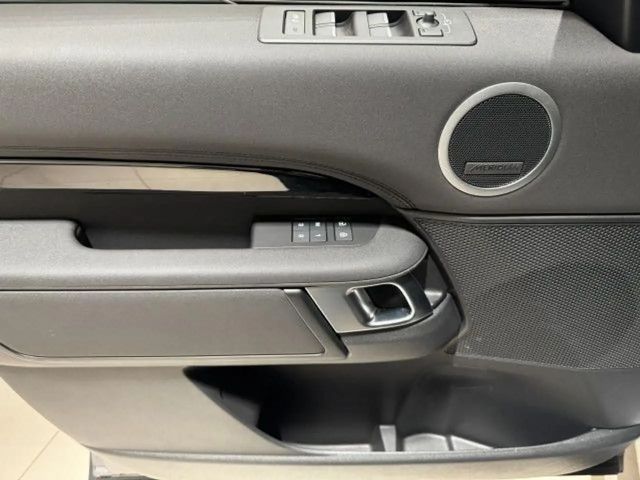 Land Rover Discovery 3.0 S