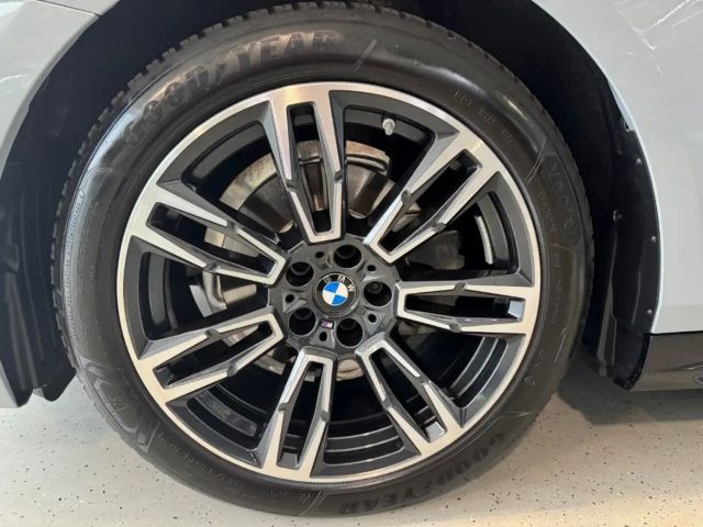 BMW 520 520d M-Sport Touring