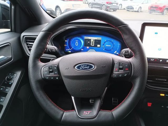 Ford Focus ST Line Wagon