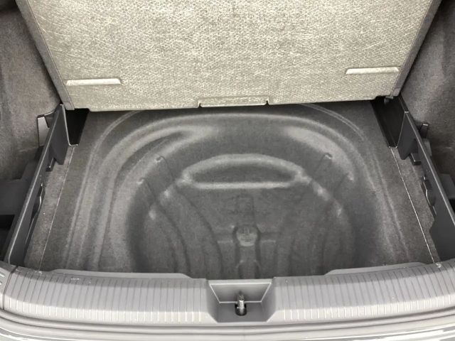 Volkswagen Golf DSG Style Variant