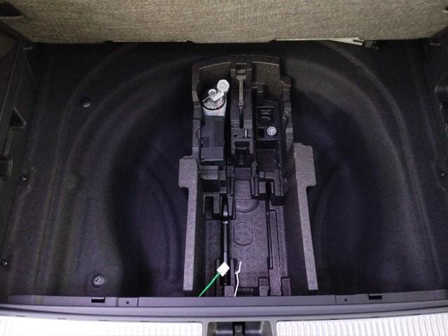 Volkswagen Passat 1.5 eTSI Business Variant