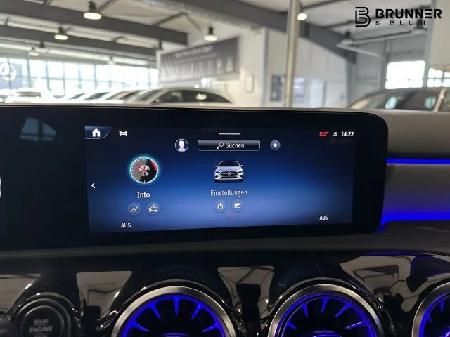 Mercedes-Benz A 220 A 220 d