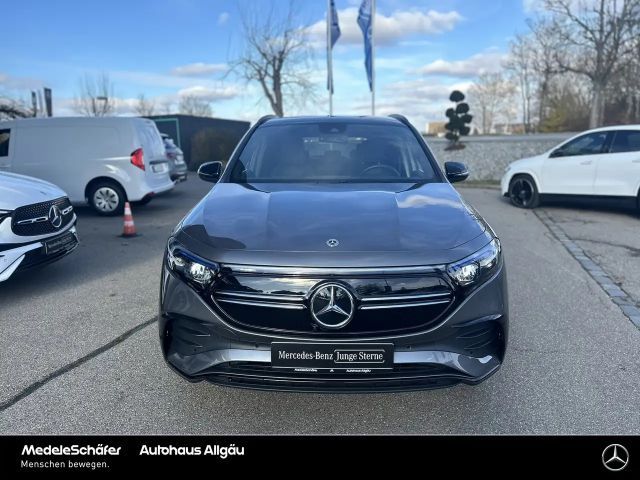 Mercedes-Benz EQA 300 4MATIC AMG Line