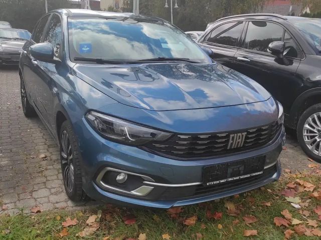 Fiat Tipo CityCross Life
