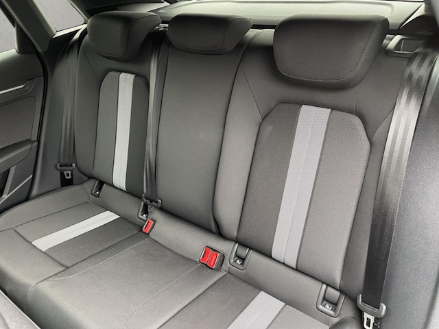 Audi A3 30 TFSI S-Tronic Sportback