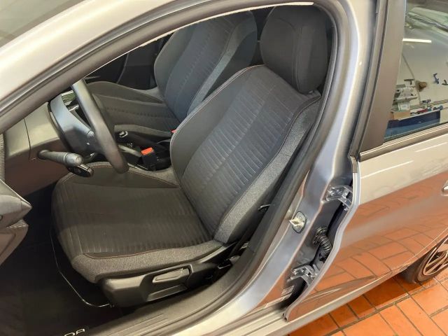 Peugeot 208 Active Pack PureTech