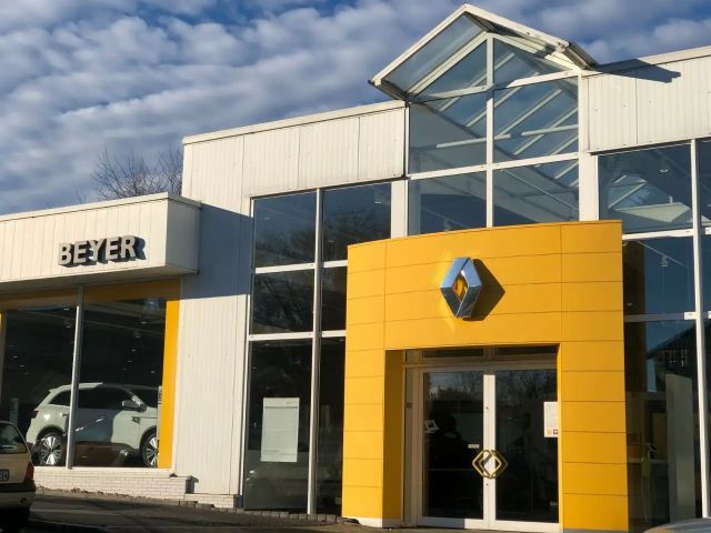 Renault Captur Hybrid TCe 140 Techno