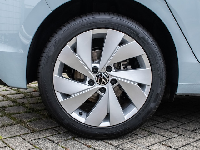 Volkswagen Golf 1.5 TSI