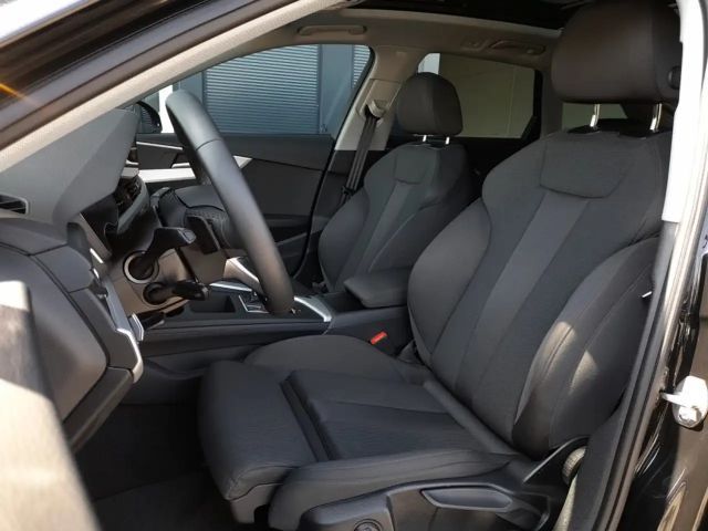 Audi A4 40 TDI Avant S-Line S-Tronic