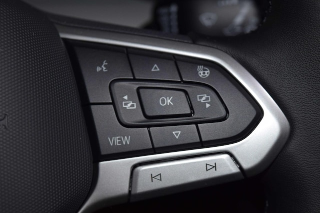 Volkswagen Golf TDI Navi Kamera GJR ACC