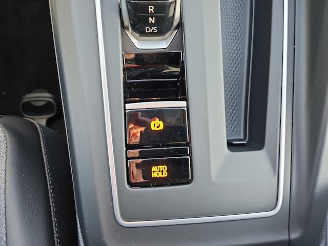 Volkswagen Golf 1.5 eTSI DSG Golf VIII