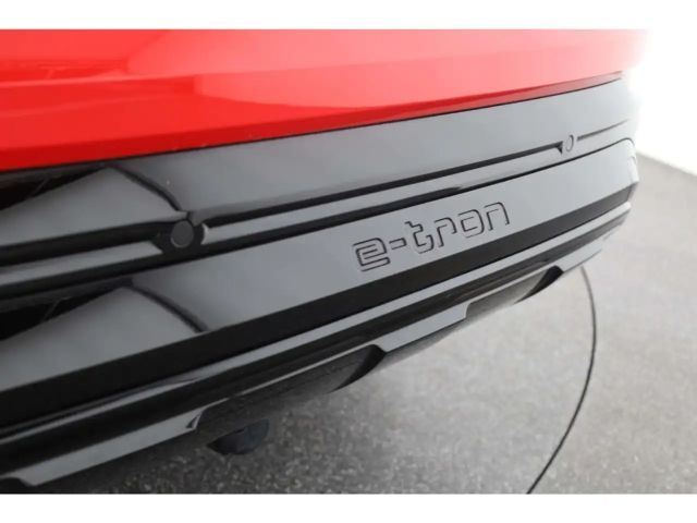 Audi Q8 e-tron 55 Quattro